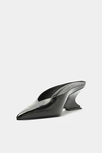 Schutz Siena Mid Mule Pumps