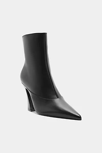 Schutz Lexi Mid Booties