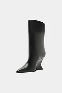 Schutz Siena Booties