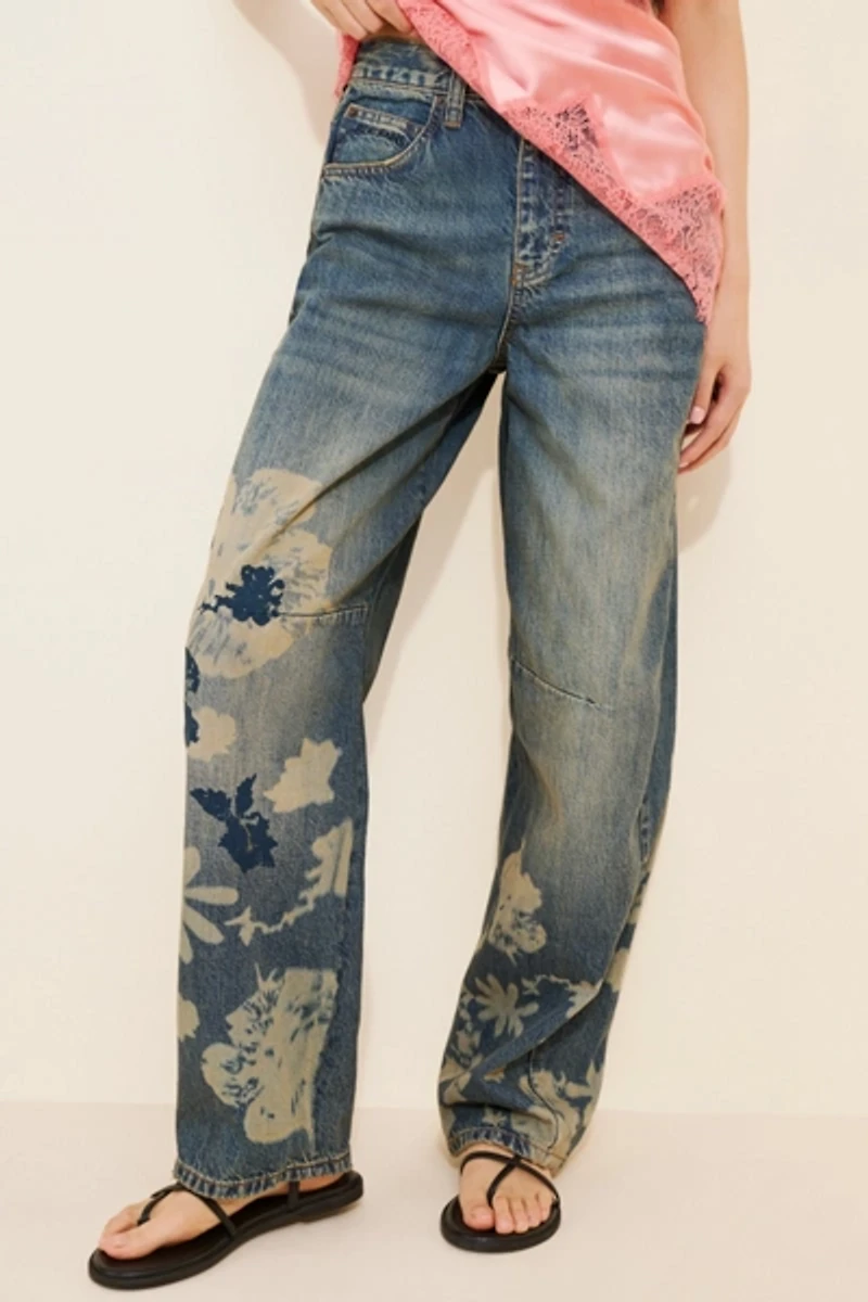 BDG Logan Printed Buckle Baggy Barrel Jeans