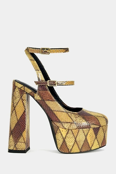 Azalea Wang Juliara Platform Pump