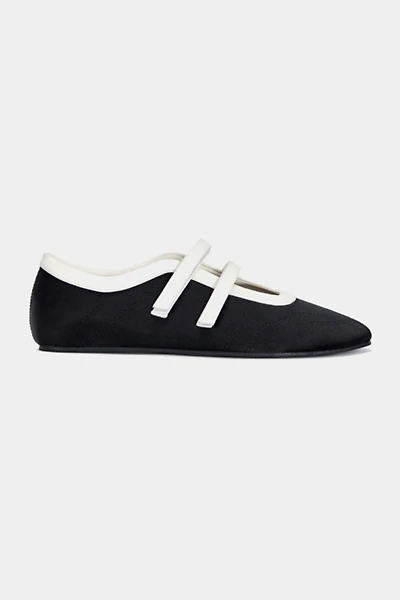 Azalea Wang Randilyn Ballet Flat