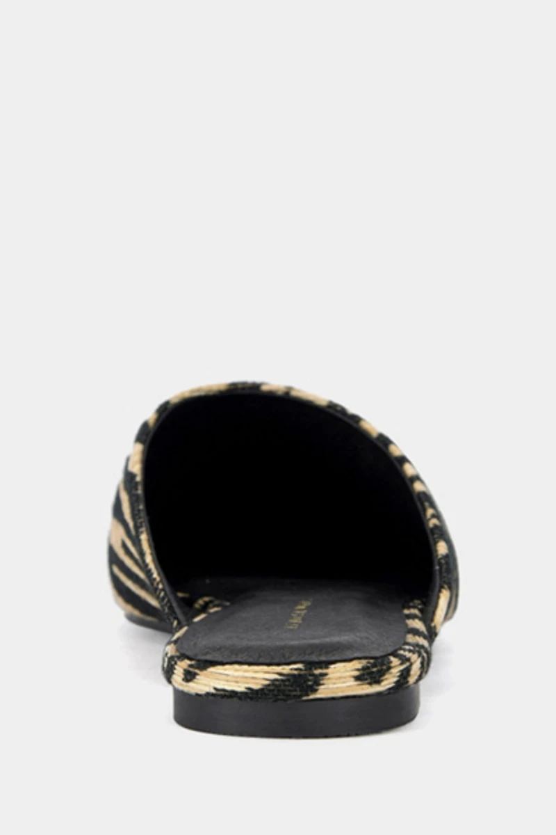 Azalea Wang Raphael Animal Print Flat