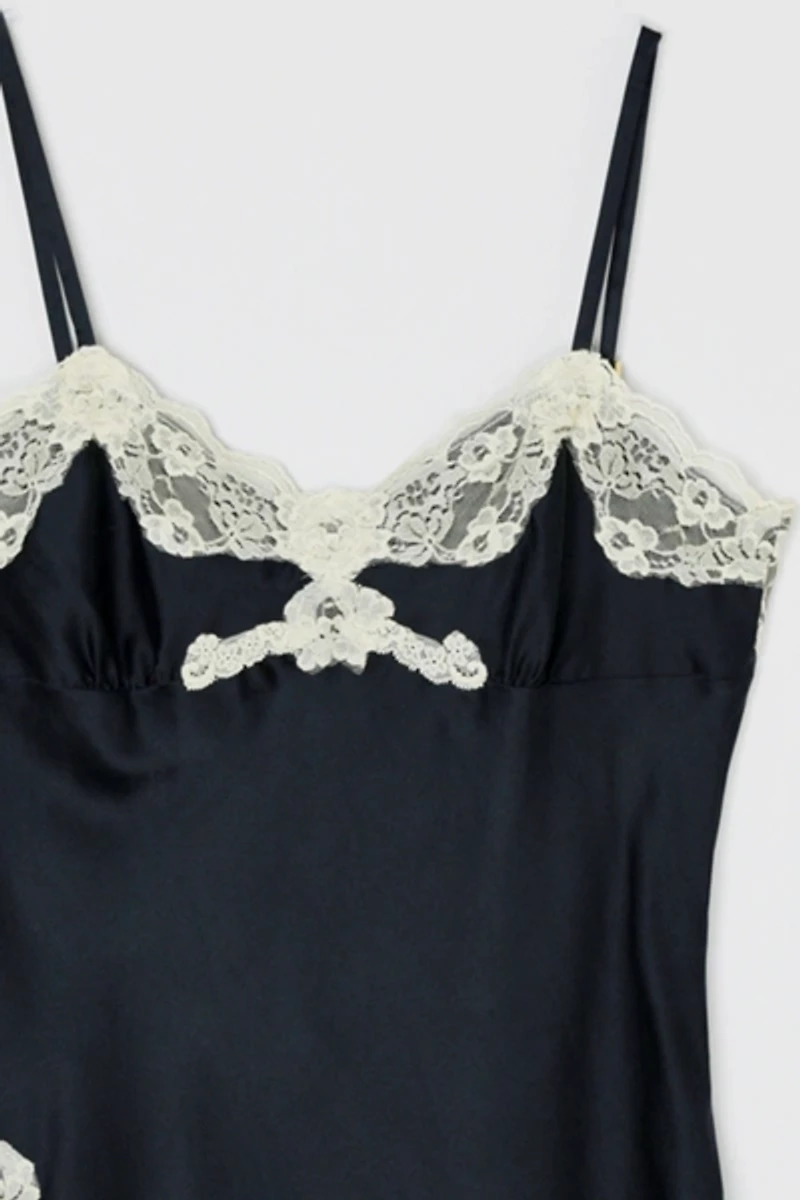 Vintage Y2k Lacy Black & Cream Silk Top