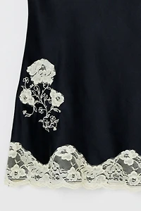 Vintage Y2k Lacy Black & Cream Silk Top
