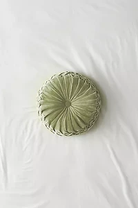 Round Pintuck Pillow