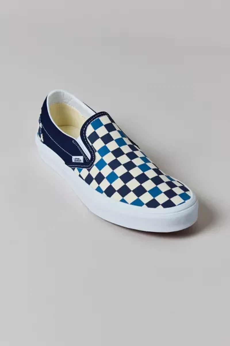 Vans Women's Classic Checkerboard Slip-On Sneaker