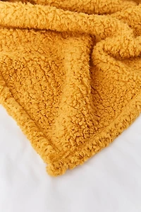 Amped Fleece Cozy Throw Blanket