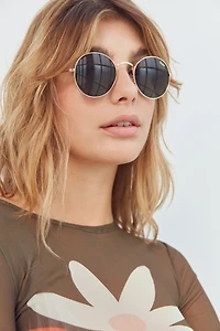 Quay Mod Star Round Sunglasses