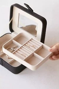 Mele and Co Giana Flocked Travel Jewelry Box