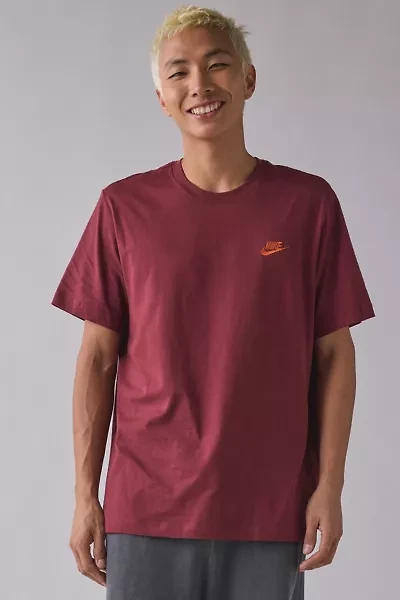 Nike Sportswear Club Tee