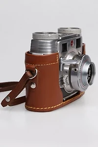 Acme Camera Co. Vintage Kodak Signet Film Camera