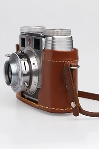 Acme Camera Co. Vintage Kodak Signet Film Camera