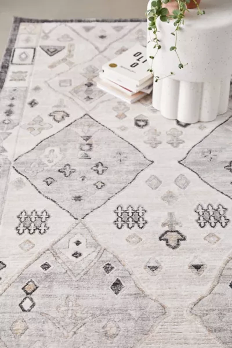 Zalia Tufted Rug