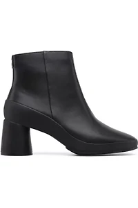 Camper Upright Ankle boots
