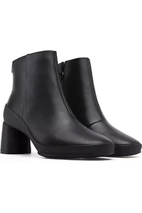 Camper Upright Ankle boots
