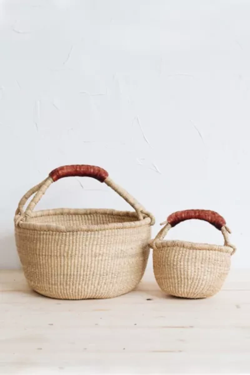 Roan Iris Lucy Bolga Basket