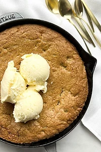 Staub Cast Iron 12-inch Fry Pan