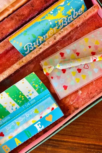 Burner Babe Obsession Rolling Papers