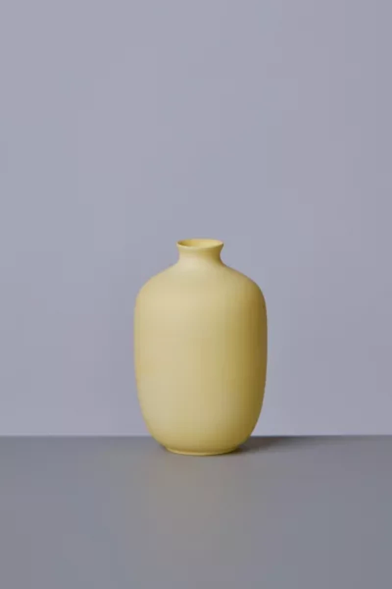 Middle Kingdom Miniature Porcelain Plum Vase