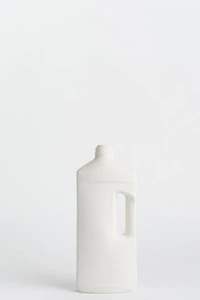 Middle Kingdom x Foekje Fleur Porcelain Motor Oil Vase