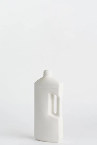 Middle Kingdom x Foekje Fleur Porcelain Motor Oil Vase