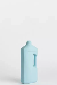 Middle Kingdom x Foekje Fleur Porcelain Motor Oil Vase