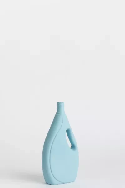 Middle Kingdom x Foekje Fleur Porcelain Laundry Vase