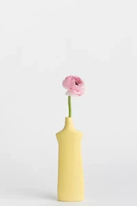 Middle Kingdom x Foekje Fleur Porcelain Detergent Vase