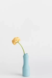 Middle Kingdom x Foekje Fleur Porcelain Yoghurt Vase
