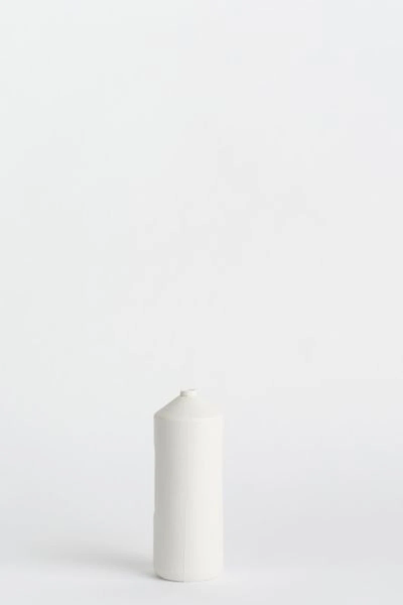 Middle Kingdom x Foekje Fleur Porcelain Silo Vase