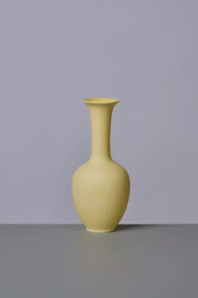 Middle Kingdom Miniature Porcelain Lotus Vase