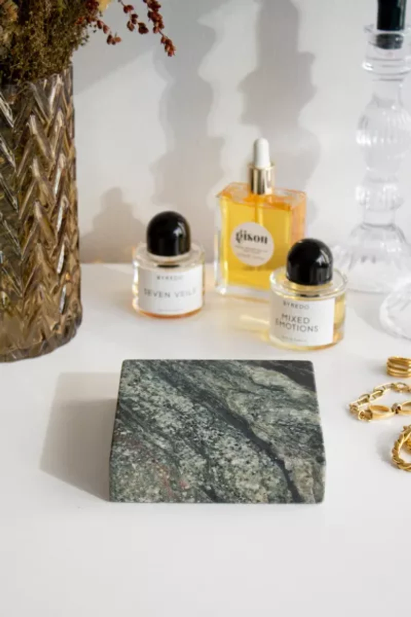 The Parmatile Shop Marble Pedestal