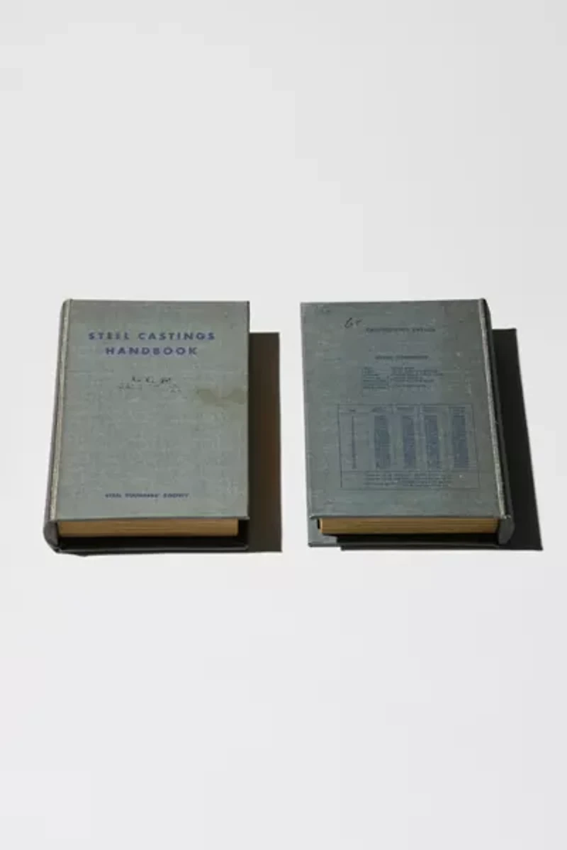Puebco Velvet Lined Book Box