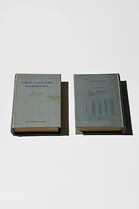 Puebco Velvet Lined Book Box