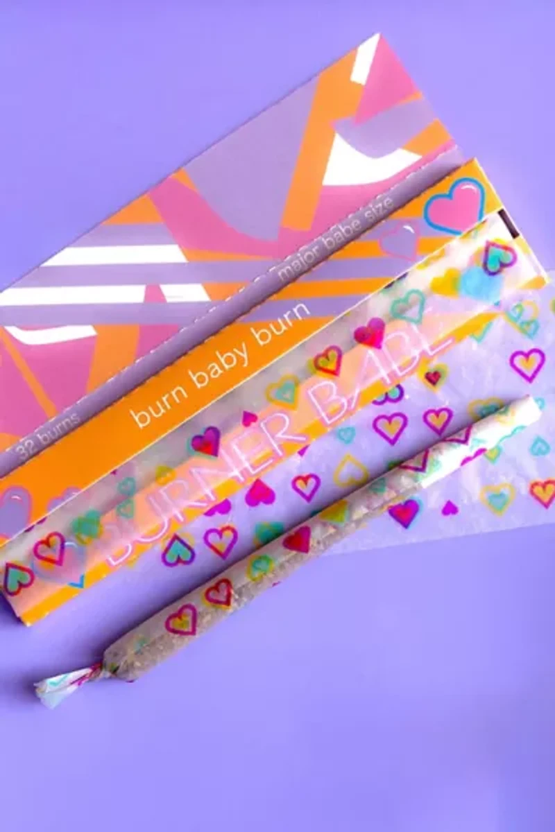 Burner Babe Sweetheart Rolling Papers
