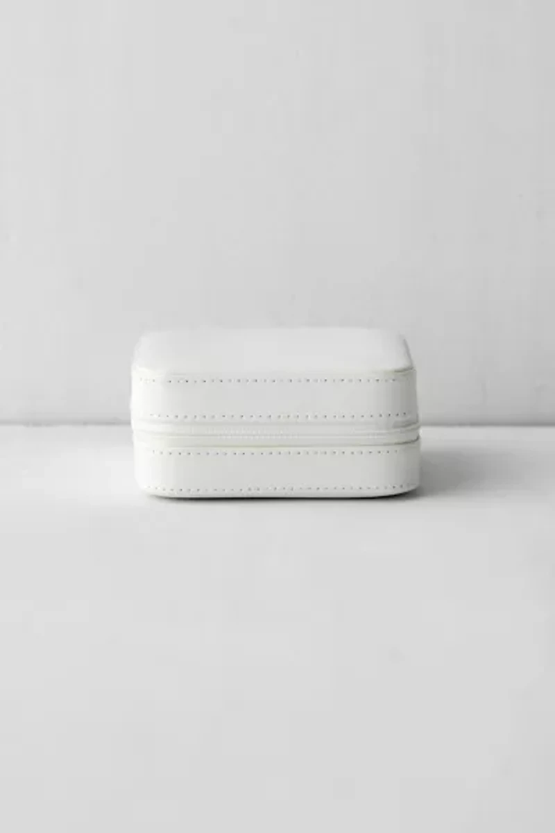 Mele and Co Dana Vegan Leather Travel Jewelry Box