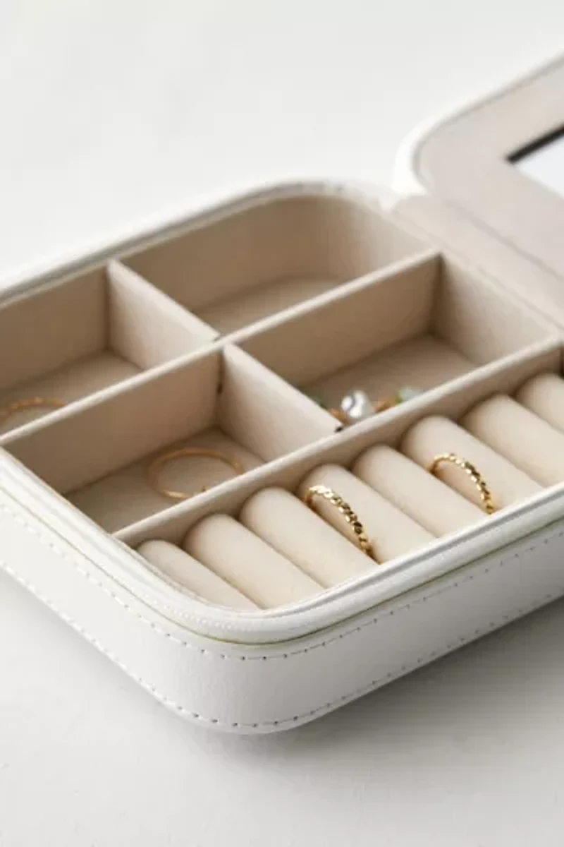 Mele and Co Dana Vegan Leather Travel Jewelry Box