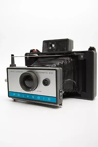 Acme Camera Co. Polaroid Automatic 210 Land Camera