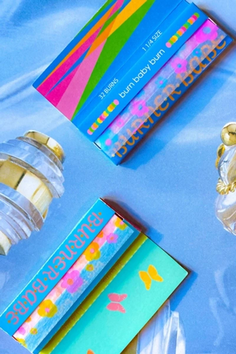 Burner Babe Petite Fleur Rolling Paper Set