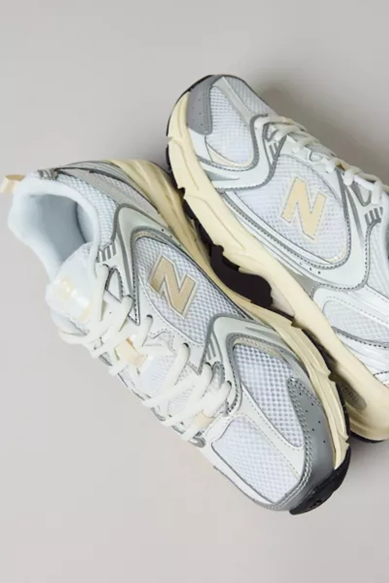 New Balance Unisex 530 Sneaker