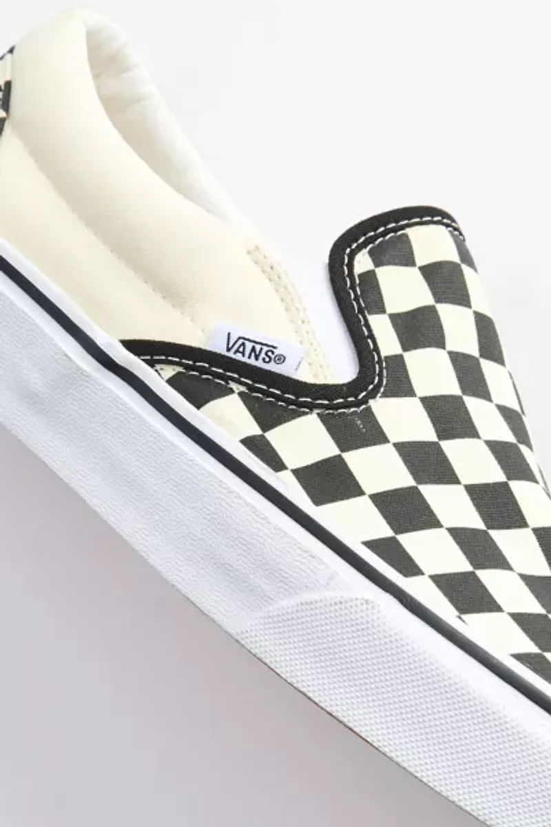 Vans Men's Classic Slip-On Checkerboard Sneaker