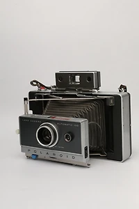Acme Camera Co. Vintage Polaroid Automatic 100 Land Camera