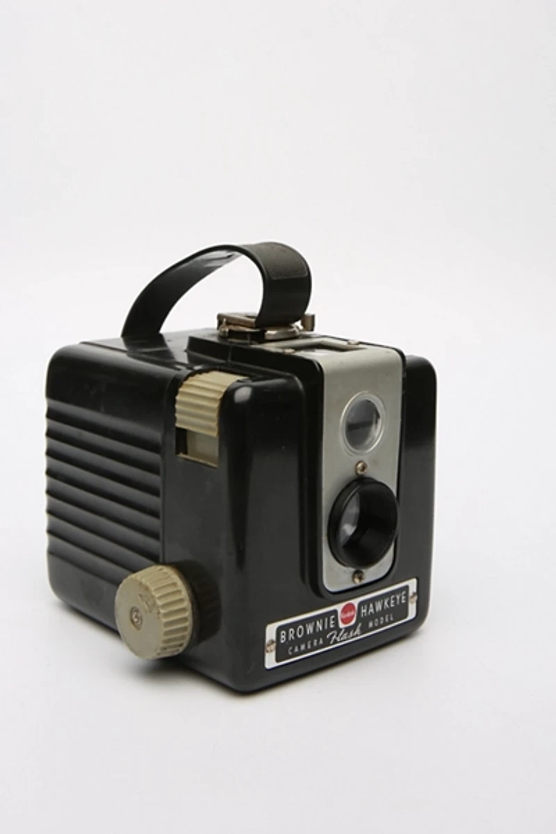 Acme Camera Co.Vintage Brownie Hawkeye Outfit