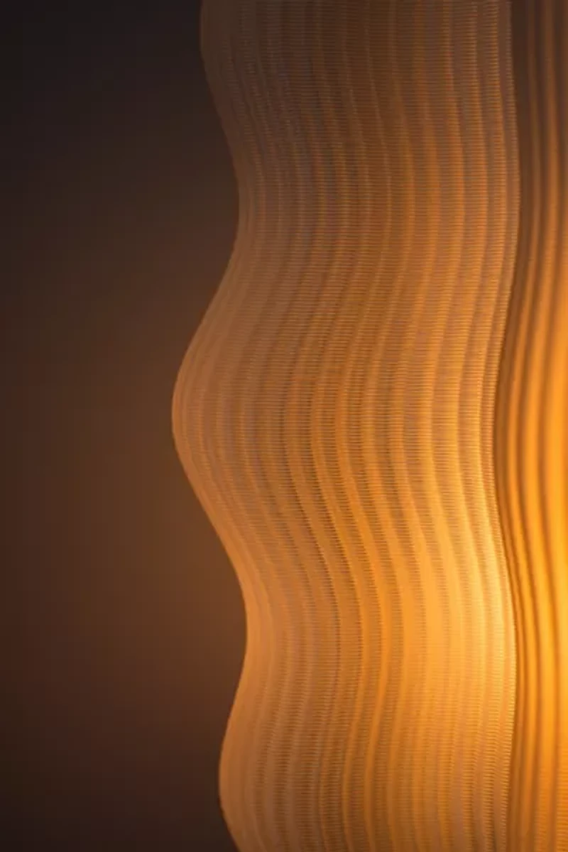 Wooj Design The Wavy Lamp