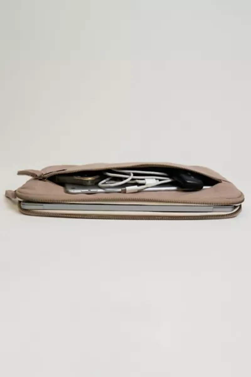 Terra Thread 13" Organic Cotton Canvas Laptop Sleeve