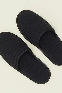 Hawkins New York Simple Waffle Slippers