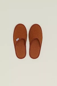 Hawkins New York Simple Waffle Slippers