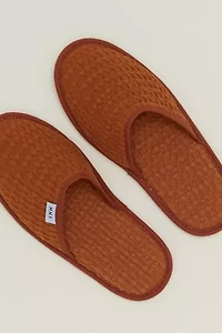 Hawkins New York Simple Waffle Slippers
