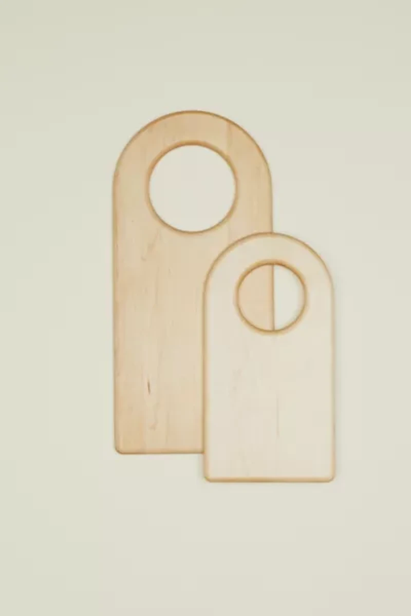 Hawkins New York Simple Maple Wood Arch Cutting Board